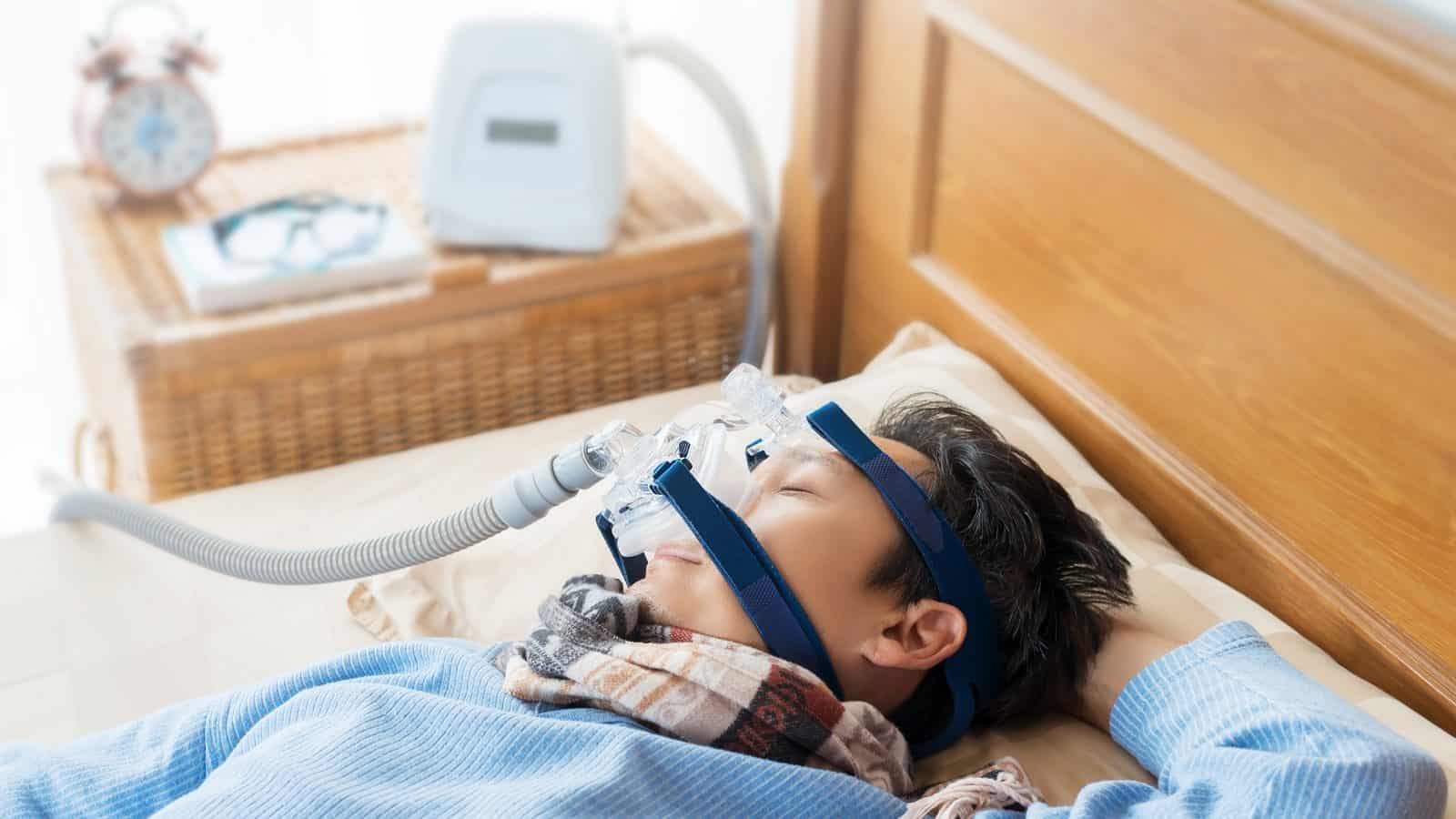Easily use your CPAP machine with these compliance tips